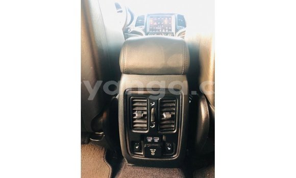 Nunua Imported Jeep Grand Cherokee Black Gari ndani ya Import - Dubai nchini Malawi Nunua Imported Jeep Grand Cherokee Black Gari ndani ya Import - Dubai nchini Malawi
