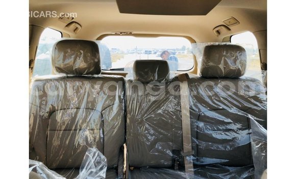 Nunua Imported Toyota Land Cruiser White Gari ndani ya Import - Dubai nchini Malawi Nunua Imported Toyota Land Cruiser White Gari ndani ya Import - Dubai nchini Malawi