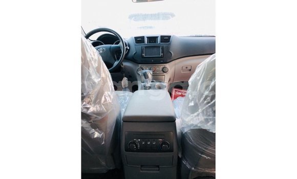 Nunua Imported Toyota Highlander Other Gari ndani ya Import - Dubai nchini Malawi Nunua Imported Toyota Highlander Other Gari ndani ya Import - Dubai nchini Malawi