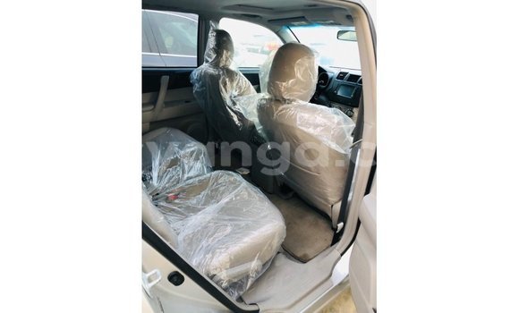 Nunua Imported Toyota Highlander Other Gari ndani ya Import - Dubai nchini Malawi Nunua Imported Toyota Highlander Other Gari ndani ya Import - Dubai nchini Malawi