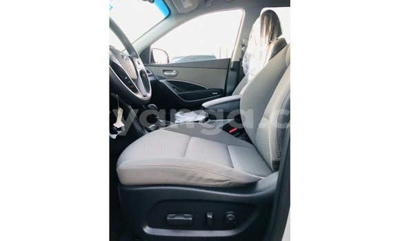 Nunua Imported Hyundai Santa Fe Other Gari ndani ya Import - Dubai nchini Malawi Nunua Imported Hyundai Santa Fe Other Gari ndani ya Import - Dubai nchini Malawi