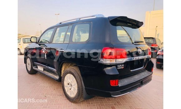 Nunua Imported Toyota Land Cruiser Black Gari ndani ya Import - Dubai nchini Malawi Nunua Imported Toyota Land Cruiser Black Gari ndani ya Import - Dubai nchini Malawi