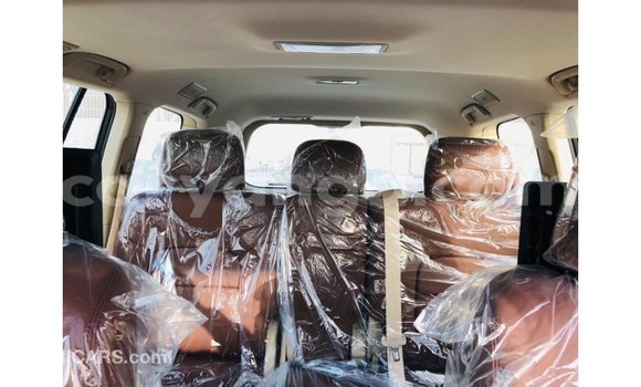 Nunua Imported Toyota Land Cruiser Black Gari ndani ya Import - Dubai nchini Malawi Nunua Imported Toyota Land Cruiser Black Gari ndani ya Import - Dubai nchini Malawi