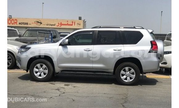 Acheter Import Voiture Toyota Prado Autre à Import - Dubai, Malawi Acheter Import Voiture Toyota Prado Autre à Import - Dubai, Malawi