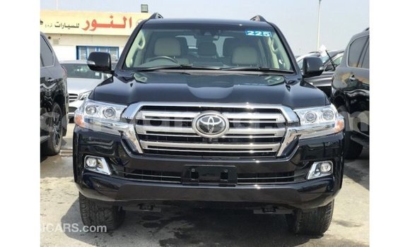 Acheter Import Voiture Toyota Land Cruiser Noir à Import - Dubai, Malawi Acheter Import Voiture Toyota Land Cruiser Noir à Import - Dubai, Malawi