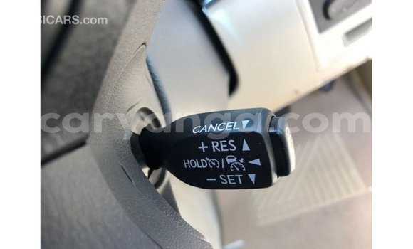 Buy Import Toyota Land Cruiser White Car in Import - Dubai in Malawi Buy Import Toyota Land Cruiser White Car in Import - Dubai in Malawi