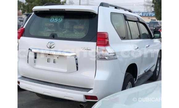 Nunua Imported Toyota Prado White Gari ndani ya Import - Dubai nchini Malawi Nunua Imported Toyota Prado White Gari ndani ya Import - Dubai nchini Malawi