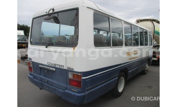 Nunua Imported Toyota Coaster White Gari ndani ya Import - Dubai nchini Malawi Nunua Imported Toyota Coaster White Gari ndani ya Import - Dubai nchini Malawi