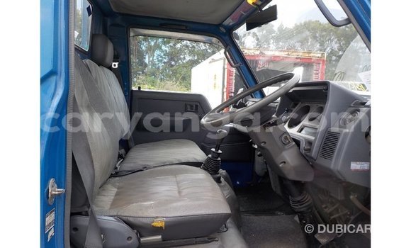 Nunua Imported Toyota Dyna Blue Gari ndani ya Import - Dubai nchini Malawi Nunua Imported Toyota Dyna Blue Gari ndani ya Import - Dubai nchini Malawi