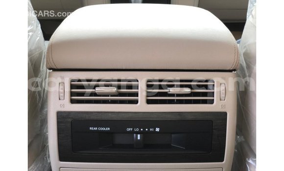 Acheter Import Voiture Toyota Land Cruiser Noir à Import - Dubai, Malawi Acheter Import Voiture Toyota Land Cruiser Noir à Import - Dubai, Malawi