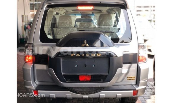 Nunua Imported Mitsubishi Pajero Other Gari ndani ya Import - Dubai nchini Malawi Nunua Imported Mitsubishi Pajero Other Gari ndani ya Import - Dubai nchini Malawi