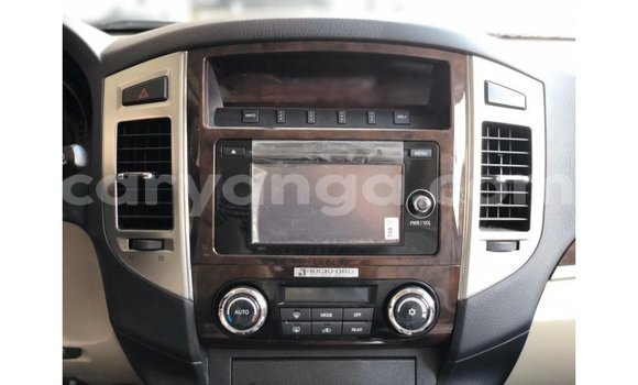 Nunua Imported Mitsubishi Pajero Other Gari ndani ya Import - Dubai nchini Malawi Nunua Imported Mitsubishi Pajero Other Gari ndani ya Import - Dubai nchini Malawi