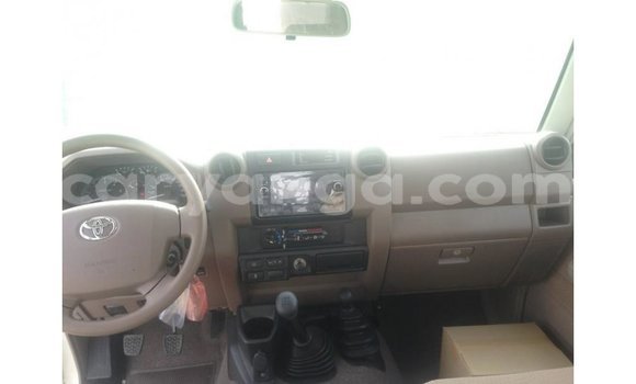 Buy Import Toyota Land Cruiser White Car in Import - Dubai in Malawi Buy Import Toyota Land Cruiser White Car in Import - Dubai in Malawi