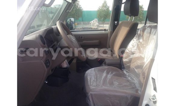 Buy Import Toyota Land Cruiser White Car in Import - Dubai in Malawi Buy Import Toyota Land Cruiser White Car in Import - Dubai in Malawi