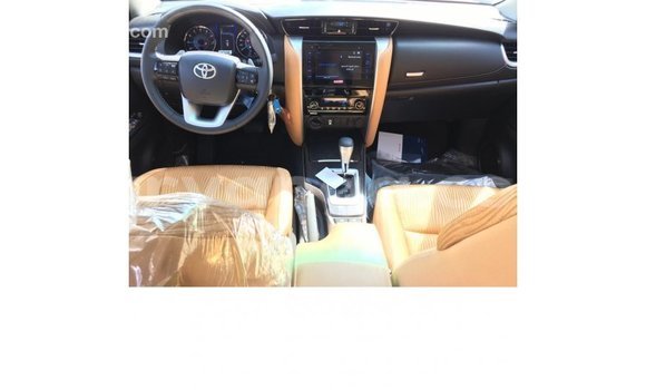 Buy Import Toyota Fortuner White Car in Import - Dubai in Malawi Buy Import Toyota Fortuner White Car in Import - Dubai in Malawi