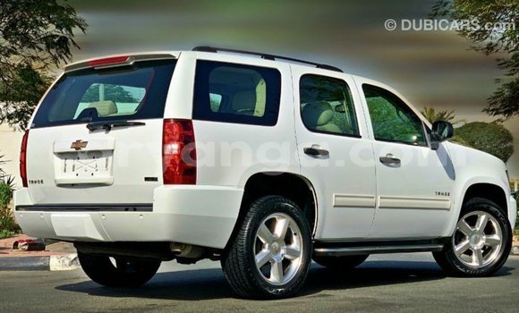 Buy Import Chevrolet Tahoe White Car in Import - Dubai in Malawi Buy Import Chevrolet Tahoe White Car in Import - Dubai in Malawi