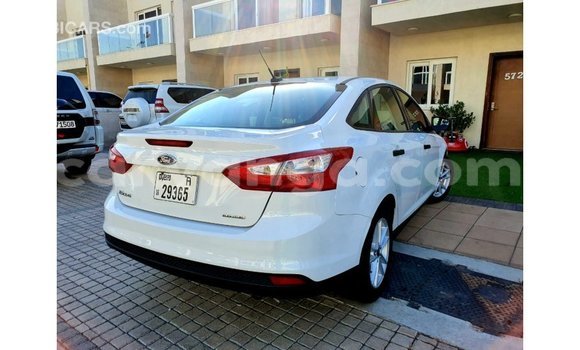 Nunua Imported Ford Focus White Gari ndani ya Import - Dubai nchini Malawi Nunua Imported Ford Focus White Gari ndani ya Import - Dubai nchini Malawi