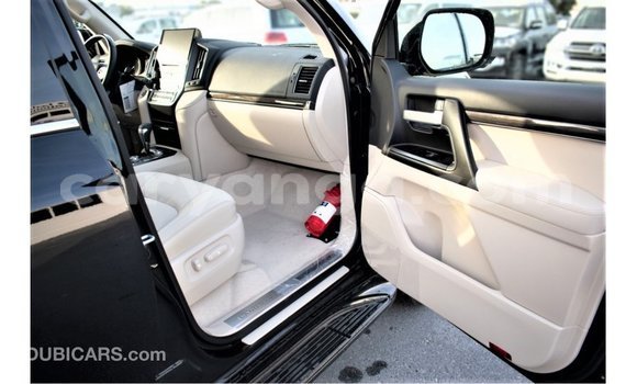 Buy Import Toyota Land Cruiser Black Car in Import - Dubai in Malawi Buy Import Toyota Land Cruiser Black Car in Import - Dubai in Malawi