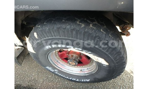 Acheter Import Voiture Toyota Land Cruiser Autre à Import - Dubai, Malawi Acheter Import Voiture Toyota Land Cruiser Autre à Import - Dubai, Malawi