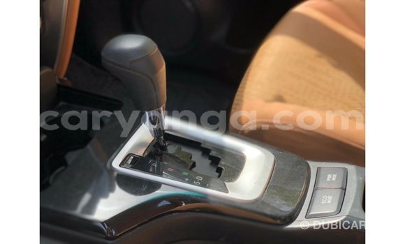 Nunua Imported Toyota Fortuner White Gari ndani ya Import - Dubai nchini Malawi Nunua Imported Toyota Fortuner White Gari ndani ya Import - Dubai nchini Malawi