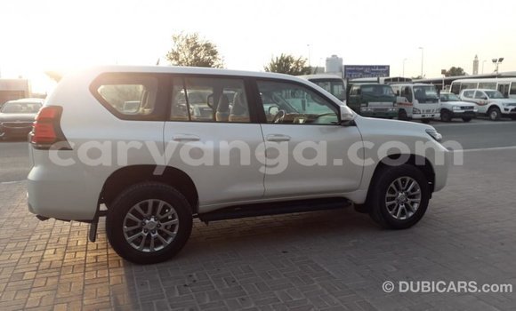 Nunua Imported Toyota Prado White Gari ndani ya Import - Dubai nchini Malawi Nunua Imported Toyota Prado White Gari ndani ya Import - Dubai nchini Malawi