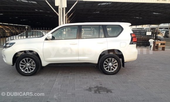 Nunua Imported Toyota Prado White Gari ndani ya Import - Dubai nchini Malawi Nunua Imported Toyota Prado White Gari ndani ya Import - Dubai nchini Malawi