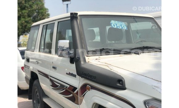 Nunua Imported Toyota Land Cruiser Other Gari ndani ya Import - Dubai nchini Malawi Nunua Imported Toyota Land Cruiser Other Gari ndani ya Import - Dubai nchini Malawi