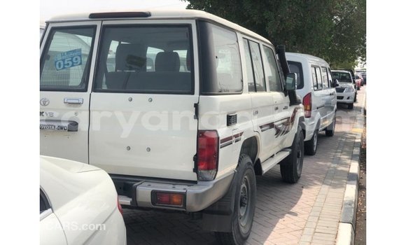 Nunua Imported Toyota Land Cruiser Other Gari ndani ya Import - Dubai nchini Malawi Nunua Imported Toyota Land Cruiser Other Gari ndani ya Import - Dubai nchini Malawi