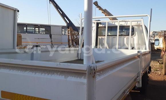 Buy Used Toyota Dyna White Truck in Blantyre in Malawi Buy Used Toyota Dyna White Truck in Blantyre in Malawi