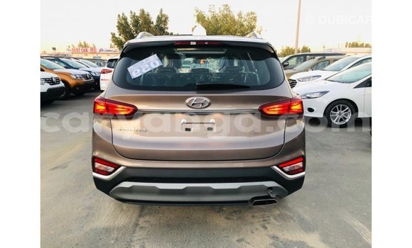 Nunua Imported Hyundai Santa Fe Brown Gari ndani ya Import - Dubai nchini Malawi Nunua Imported Hyundai Santa Fe Brown Gari ndani ya Import - Dubai nchini Malawi