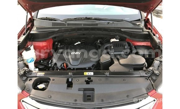 Nunua Imported Hyundai Santa Fe Red Gari ndani ya Import - Dubai nchini Malawi Nunua Imported Hyundai Santa Fe Red Gari ndani ya Import - Dubai nchini Malawi