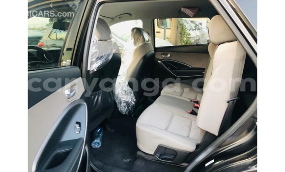 Nunua Imported Hyundai Santa Fe Black Gari ndani ya Import - Dubai nchini Malawi Nunua Imported Hyundai Santa Fe Black Gari ndani ya Import - Dubai nchini Malawi