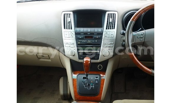 Nunua Imported Toyota Harrier White Gari ndani ya Import - Dubai nchini Malawi Nunua Imported Toyota Harrier White Gari ndani ya Import - Dubai nchini Malawi