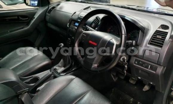 Acheter Occasion Voiture Isuzu KB Noir à Blantyre, Malawi Acheter Occasion Voiture Isuzu KB Noir à Blantyre, Malawi