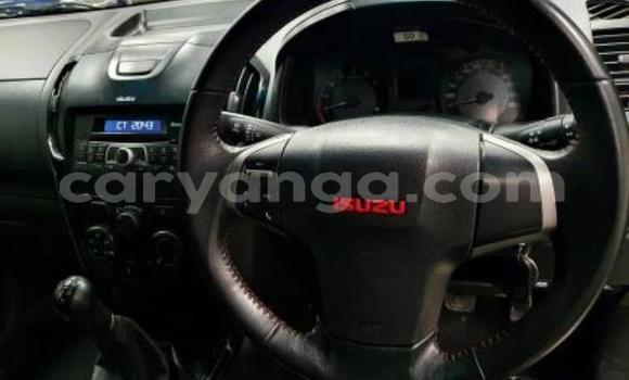 Acheter Occasion Voiture Isuzu KB Noir à Blantyre, Malawi Acheter Occasion Voiture Isuzu KB Noir à Blantyre, Malawi