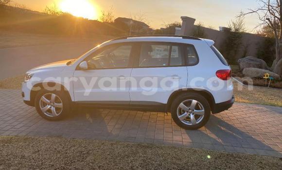 Nunua Ilio tumika Volkswagen Tiguan White Gari ndani ya Blantyre nchini Malawi Nunua Ilio tumika Volkswagen Tiguan White Gari ndani ya Blantyre nchini Malawi