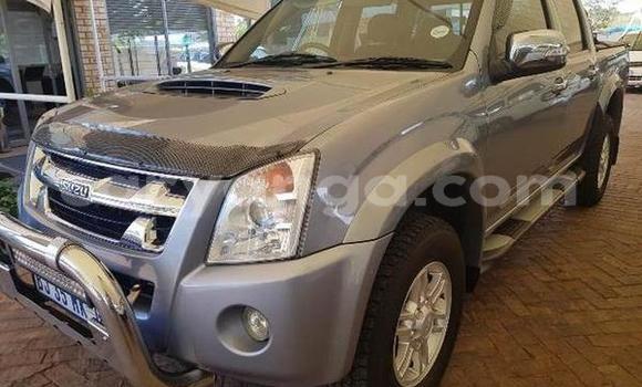 Buy Used Isuzu KB Blue Car in Chilumba in Karonga Buy Used Isuzu KB Blue Car in Chilumba in Karonga