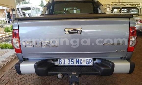 Buy Used Isuzu KB Blue Car in Chilumba in Karonga Buy Used Isuzu KB Blue Car in Chilumba in Karonga