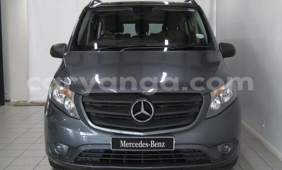 Buy Used Mercedes‒Benz 190–Series Silver Car in Chilumba in Karonga Buy Used Mercedes‒Benz 190–Series Silver Car in Chilumba in Karonga