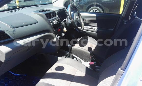 Buy Used Toyota Avanza Blue Car in Chilumba in Karonga Buy Used Toyota Avanza Blue Car in Chilumba in Karonga