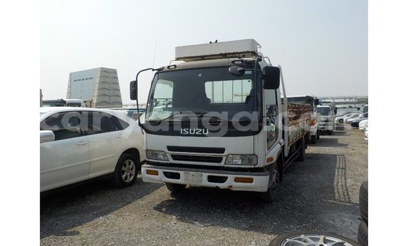Acheter Import Utilitaire Isuzu FTR 850 Blanc à Import - Dubai, Malawi Acheter Import Utilitaire Isuzu FTR 850 Blanc à Import - Dubai, Malawi