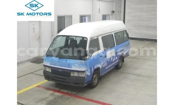 Buy Import Nissan Caravan White Car in Import - Dubai in Malawi