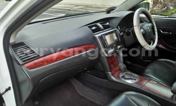 Buy Used Toyota Allion White Car in Blantyre in Malawi Buy Used Toyota Allion White Car in Blantyre in Malawi