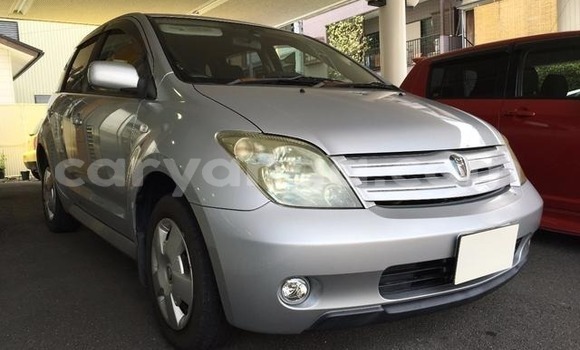 Buy Used Toyota IST Silver Car in Blantyre in Malawi Buy Used Toyota IST Silver Car in Blantyre in Malawi