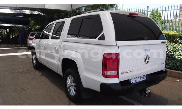 Buy Used Volkswagen Amarok White Car in Lilongwe in Malawi Buy Used Volkswagen Amarok White Car in Lilongwe in Malawi