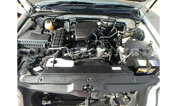 Acheter Import Voiture Toyota Hilux Blanc à Import - Dubai, Malawi Acheter Import Voiture Toyota Hilux Blanc à Import - Dubai, Malawi