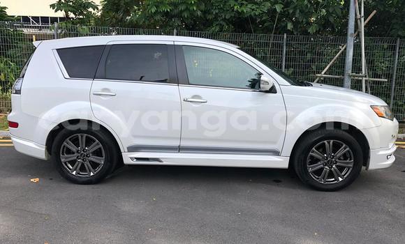 Buy Used Mitsubishi Outlander White Car in Blantyre in Malawi Buy Used Mitsubishi Outlander White Car in Blantyre in Malawi