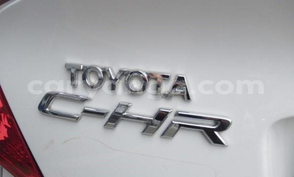 Nunua Ilio tumika Toyota C-HR White Gari ndani ya Blantyre nchini Malawi Nunua Ilio tumika Toyota C-HR White Gari ndani ya Blantyre nchini Malawi