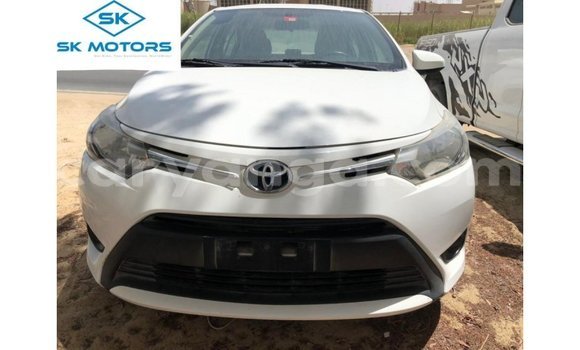 Buy Import Toyota Yaris White Car in Import - Dubai in Malawi