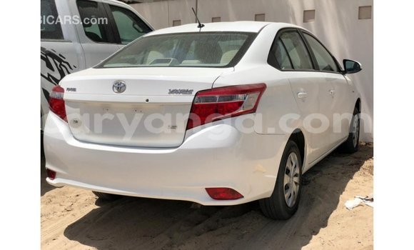Nunua Imported Toyota Yaris White Gari ndani ya Import - Dubai nchini Malawi Nunua Imported Toyota Yaris White Gari ndani ya Import - Dubai nchini Malawi